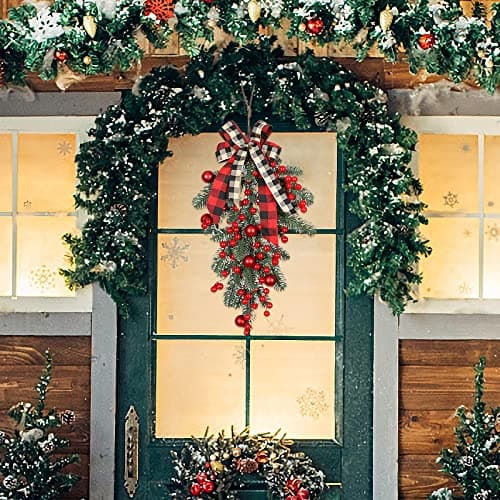 Pre-Lit Teardrop Swag Christmas Pine Garland with Berries