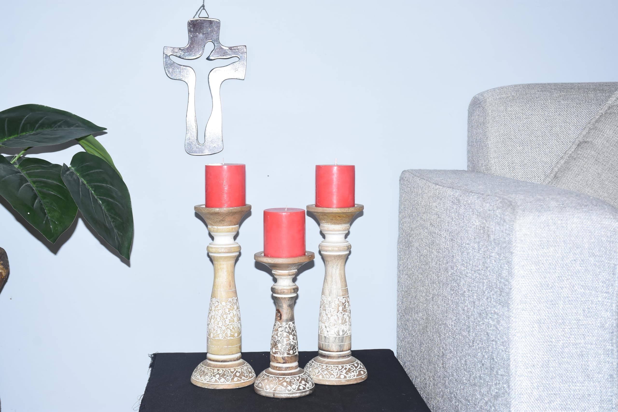 Handmade Mango Wood White Wash Set of 3 Pillar Candle Holders